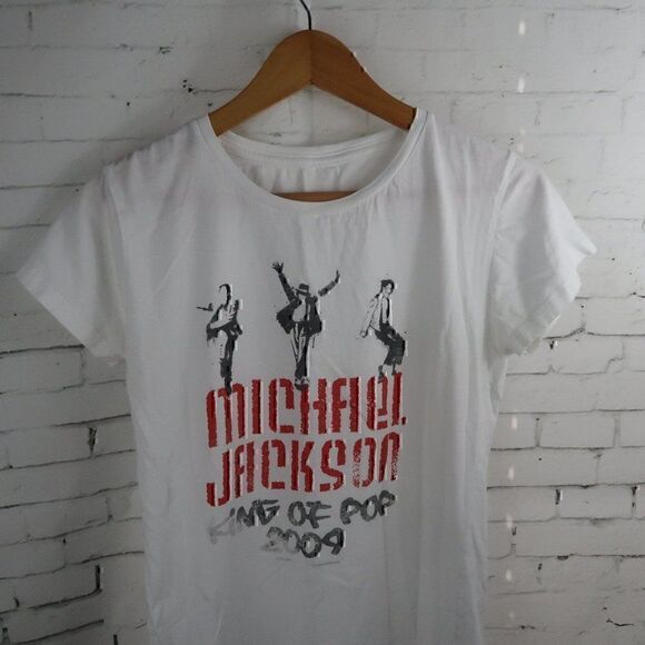 MICHAEL JACKSON KING OF POP 2009 CONCERT SHORT CAP SLEEVE GRAPHIC T SHIRT - Picture 3 of 4